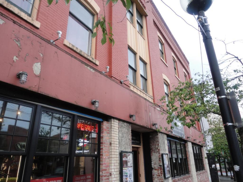 Cambie Hostel Nanaimo Luaran gambar